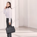 이번 2018 <b>투미</b> 이하늬 봄 컬렉션 화보 시선 강탈