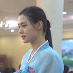 [EXO] 북한식당<b>미녀</b> 이 얼굴 좀만 고쳐봐라