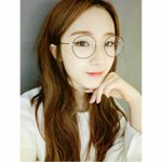 [칼삭] 18살인데 안경 어울리냐 <b>얼</b><b>평</b>좀