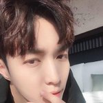 [EXO] 좀 잘생<b>겻네</b>