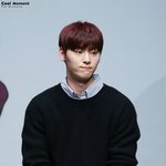 <b>섹션</b>황민현