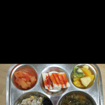 [댓글부탁해] 요즘 울학교급식 왜이렇게<b>열일</b>하지..