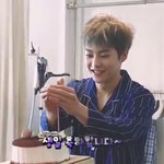 [EXO] <b>이불안</b> 생파 민석이 <b>이</b> 행동 나만 살짝 감동받음?