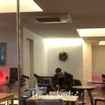 누나 카페에서 마감 도와주는 아이돌