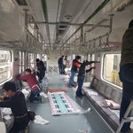 [EXO] 민석이 지하철 드디어 <b>본다</b>