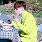 [EXO] 경수 이때머리가 진짜 <b>취</b><b>저</b>였음