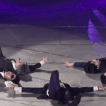 아 미친 어색해서 <b>뒤질</b> 것 같은데