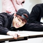 [BTOB] <b>현식</b>이 셀카 얻으려면