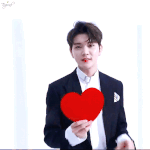 [최민기] 180406 럽레 B.side 움짤 다른 <b>ver</b>.