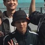 [EXO] 김민석 두바이에서도 <b>버릇</b>나옴ㅋㅋㅋㅋ