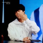 [방탄소년단] 석진이 손 <b>키스</b> 오랜만ㅋㅋㅋㅋ