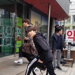 [방탄소년단] 정국이 <b>다리</b>길이봐