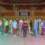 [드루와] 단체로 과거에 소설쓰다 데뷔한 그룹