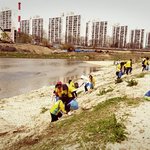 [드루와] 봄맞이 <b>청소</b>로 깨끗해진 중랑천
