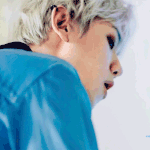 [EXO] 백현이 <b>두툼</b>어깨 발린다