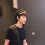 화장실가는 아이돌 폰<b>카</b> <b>사진</b>