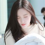 진심 설레게 생긴 <b>여</b><b>돌</b>