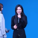 지금 영상 <b>캡쳐</b>본때문에 난리난 엄지(+사진)