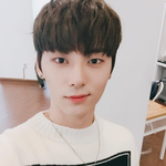 황민현 입덕하는 짤