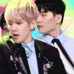 [백현] 180412 엠카 백현 <b>gif</b> 2