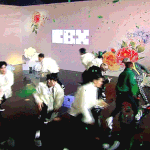 [백현] 180413 뮤뱅 백현 <b>gif</b> 2