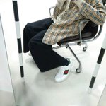 [드루와] <b>이런</b> 느낌의 <b>바지</b> 이름뭐임