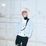 [EXO] 백현이오늘이의상에<b>파란</b>볼캡이래