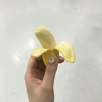 [댓글부탁해] 근데 신던<b>양말</b>같은거 팔면
