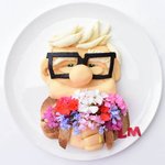 <b>접시</b> 위의 유기농 캐릭터