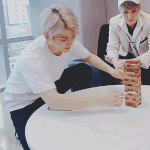 [백현] 180414 [V <b>LIVE</b>] 토요일은 첸백시 백현 움짤