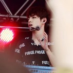 [댓글부탁해] 아리따움 <b>단종</b>된거 컬러래스팅 1호랑 비슷한 틴트 아는사람ㅠㅠ