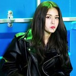 [댓글부탁해] 전<b>소미</b>랑 프로미스 이채영 닮지 않았냐?