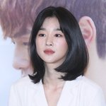 <b>서예지</b> 틴트
