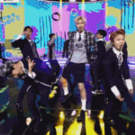 요즘 중독성 갑이라는 노래.gif