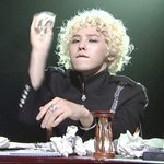 ?왜 지디 이 머리도 <b>소화</b>함?