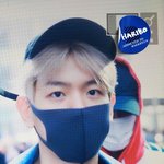 [EXO] 근데 백현이 <b>눈썹</b> 짙으네