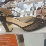 소개팅 가려구 신발 <b>사려</b>구하는데