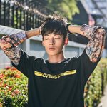 폰 보호하려면 젤리랑 <b>하드</b>중에