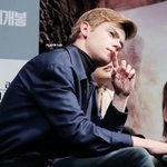 [댓글부탁해] 중학생이 <b>토브</b>생 전시회가면 좀그런가 ㅠㅠ