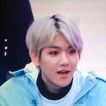 [백현] 180422 고양 스타<b>필드</b> 첸백시 팬사인회 백현 프리뷰...