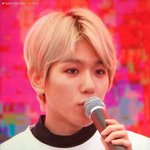 [백현] 180422 고양 스타<b>필드</b> 첸백시 팬사인회 백현 프리뷰...