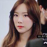 커<b>뮤</b> 반응 좋은 최근자 공항 태연 jpg