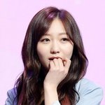 <b>류수정</b> 여성스러워
