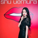 [댓글부탁해] 레드립 어울리는 <b>손나은</b>