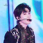 [EXO] 아직도 이날 셔츠?가 <b>시스루</b>였었다는게 놀라옴