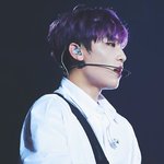 [박우진] 쨍<b>한</b> 보라색 <b>머리</b>두 잘어울려 ㅠㅠㅠㅠ