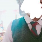 어깨가 넓어서 <b>조끼</b>만 못입겠어 __
