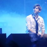 [강다니엘] 포토에<b>세이</b> 봤는데