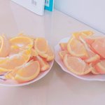 혼자 먹을 건데 오렌지 이게 많은 거야?