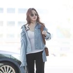 걸데 <b>유라</b> 어제 공항 패션